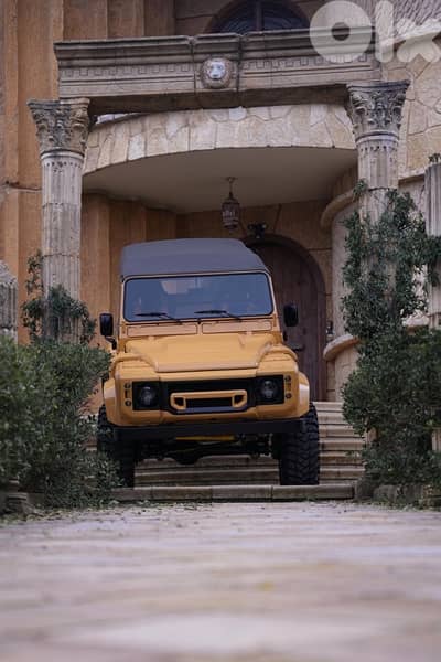 Land Rover Defender 1981