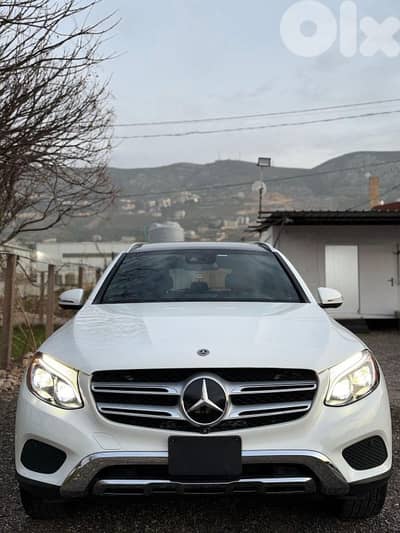 GLC 300 -2018 4matic Full Options
