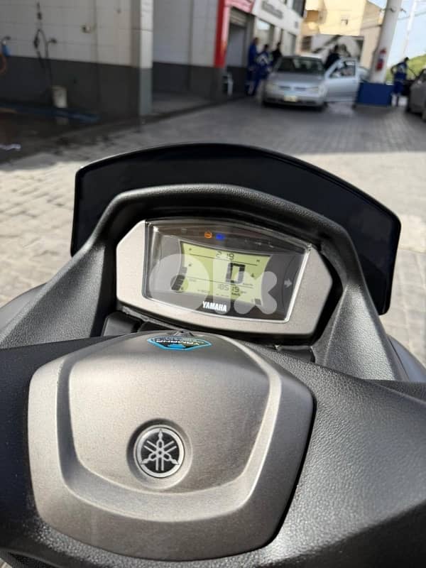 Yamaha nmax 2
