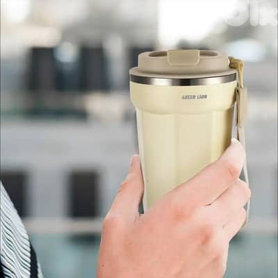 green lion vacuum mug