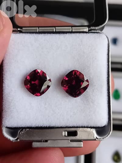 certified rodoholite garnet 3.87 ct + 3.82 ct