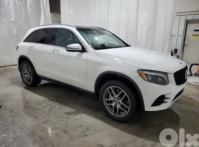 2018 Mercedes-Benz GLC-300 4MATIC AMG Package