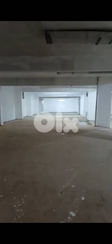 مستودع ١٠٠٠ متر للبيع بشامون