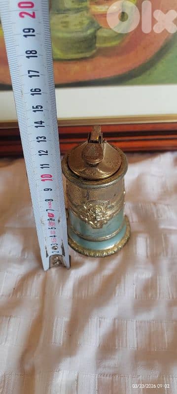 Vintage mid century table lighter 2