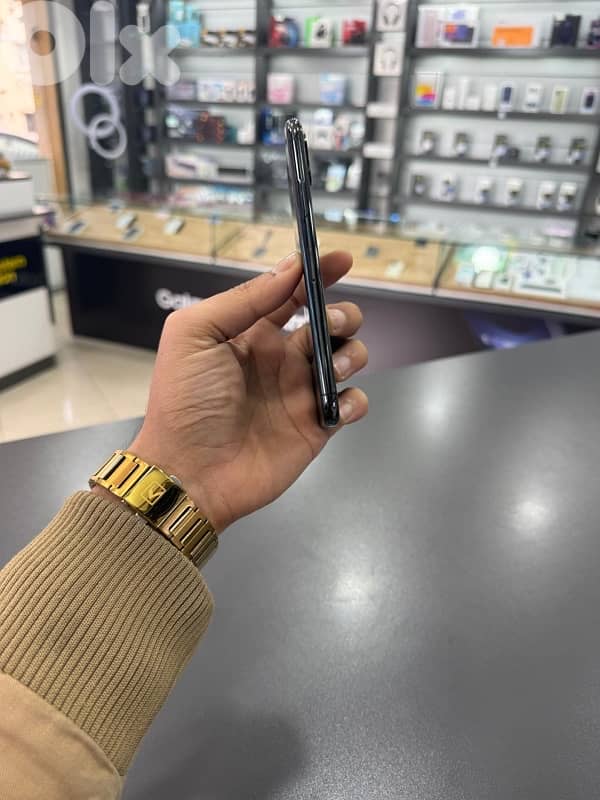 IPHONE XS 256GB USED 1
