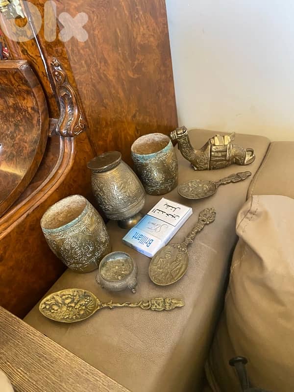 eight brass peaces vantage 4