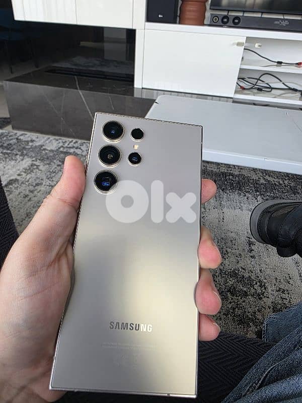 s24 ultra 1 TB used 4