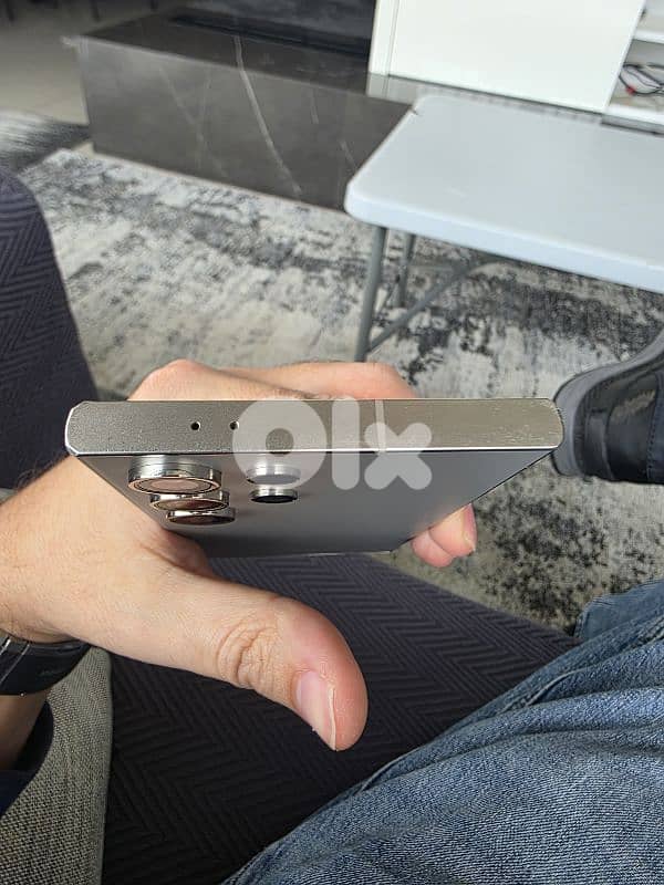 s24 ultra 1 TB used 5