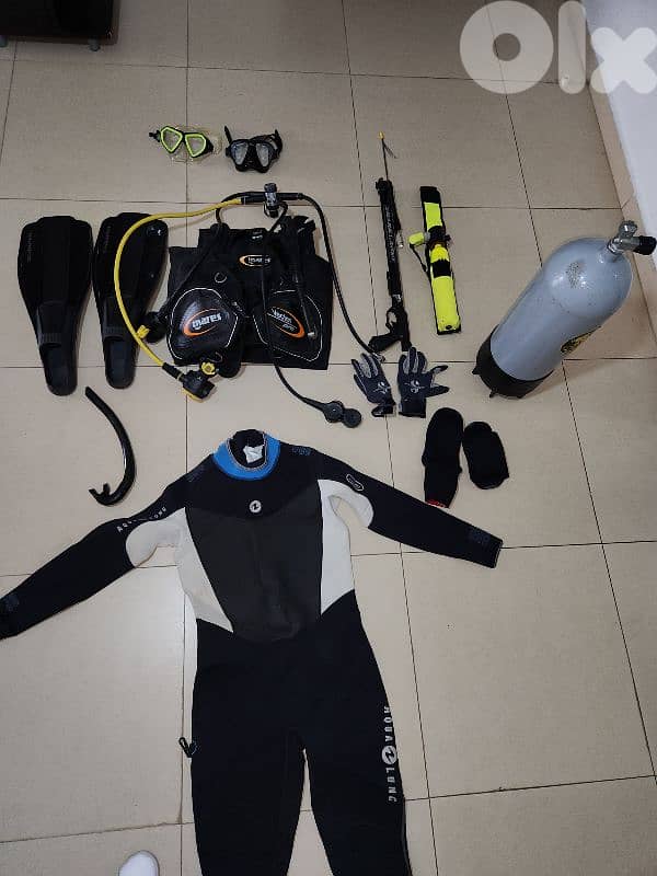 scuba diving equipment 4