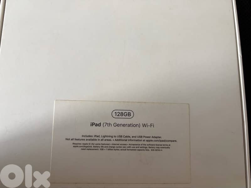 iPad 7th gen Space Gray 3