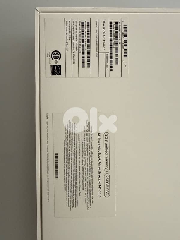 MacBook Air 13-inch 4