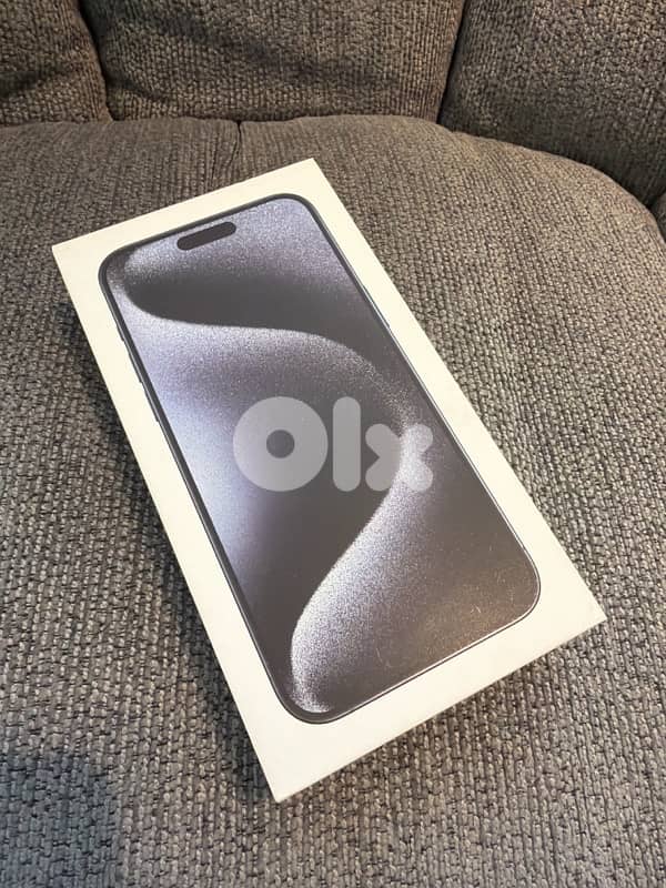 iPhone 15 Pro Max 256 Blue 2