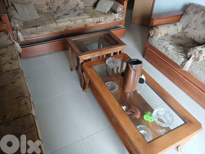 توصاية، عمرها 15 سنة.