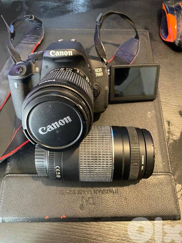 CANON EOS700 3