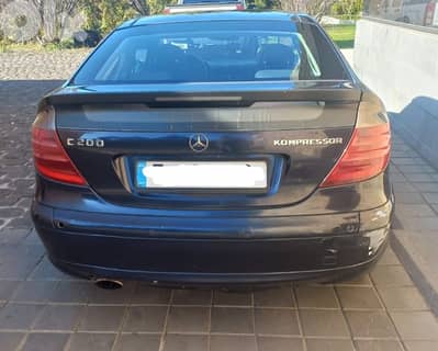 Mercedes-Benz C-Class 2002 - c 200 compressor