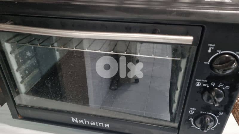 Nahama Electric Oven 2000W with Convection Fan (Nearly New) 16