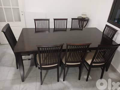 طاولي اوروبي شبه جديد