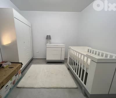 baby bedroom ( used like new)