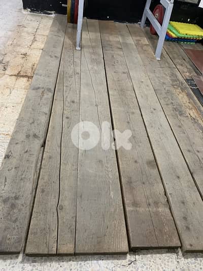 الواح خشب للسقالة