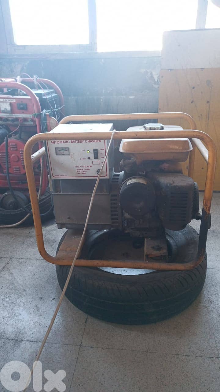 TWO GENERATORS FOR SALE KUBOTA ASK-R150 & ROBIN MHS 2400 2
