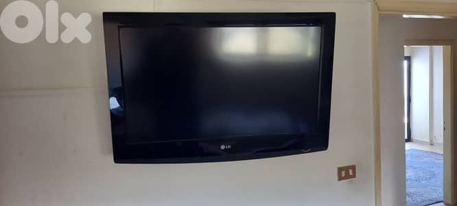 package of many house items