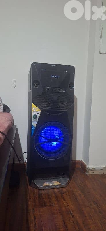 Sony MHC-V5 Party Speaker 1440W – Powerful Bass – Excellent Condition