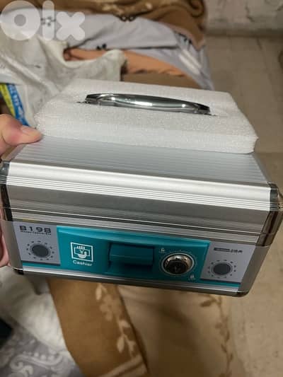 safe cash Box with key