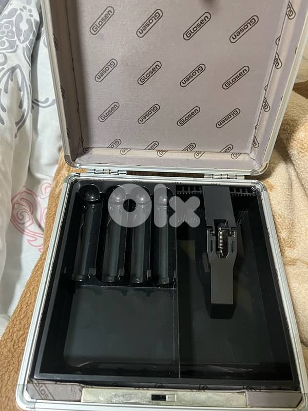 safe cash Box with key 1