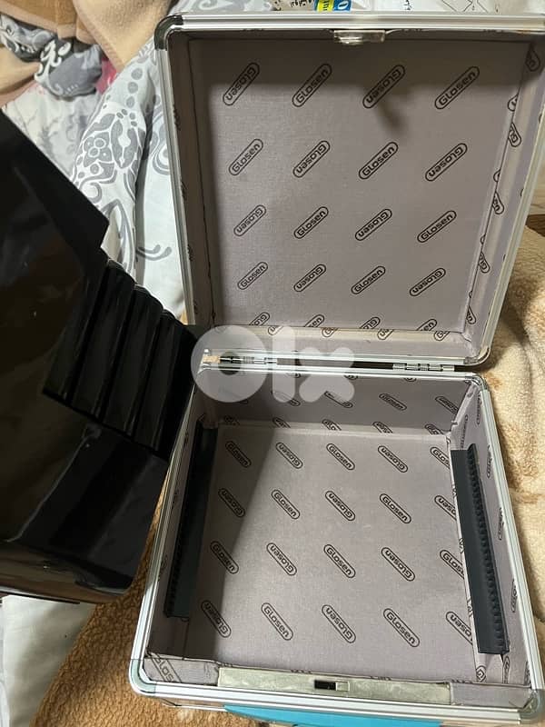 safe cash Box with key 2