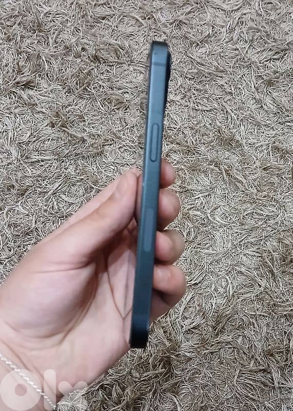 iPhone 13 128g 5are2 5