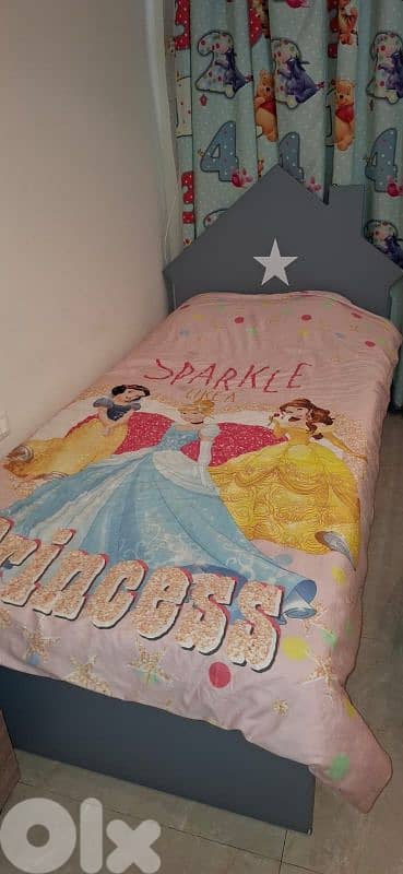 2 single beds very affordable price 1