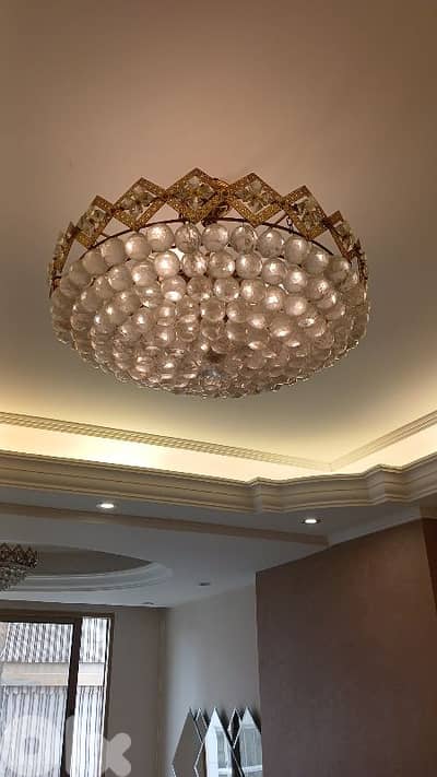 ثريا كريستال