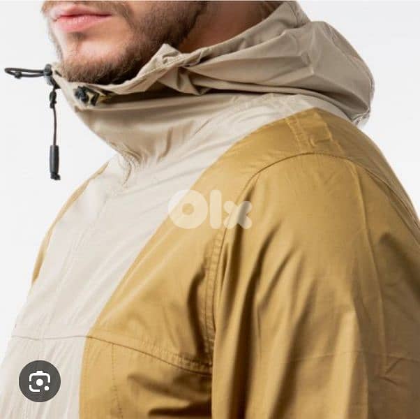 the north face light jacket 3