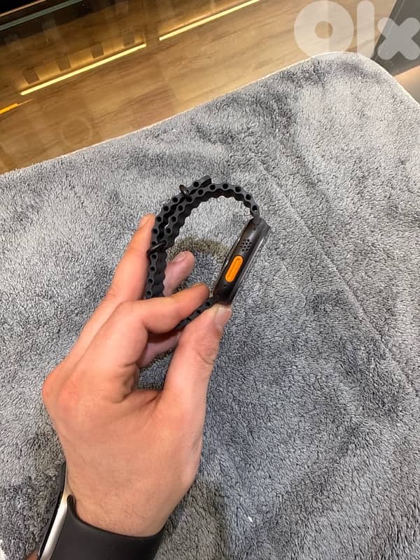 USED APPLE WATCH ULTRA 2 GENERATION 1