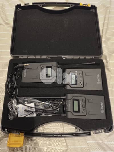 BY WM8 pro wireless microphone