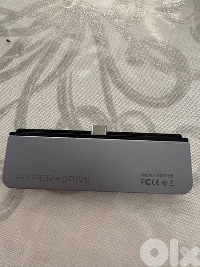 hyper drive 6 in1 for ipads pro and macbooks