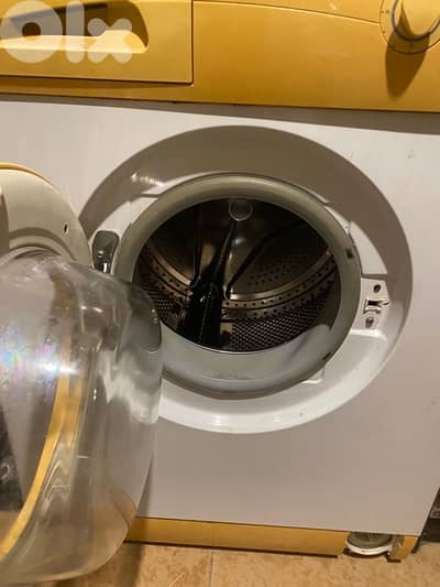 غسالة LGمستعملة وشغالة