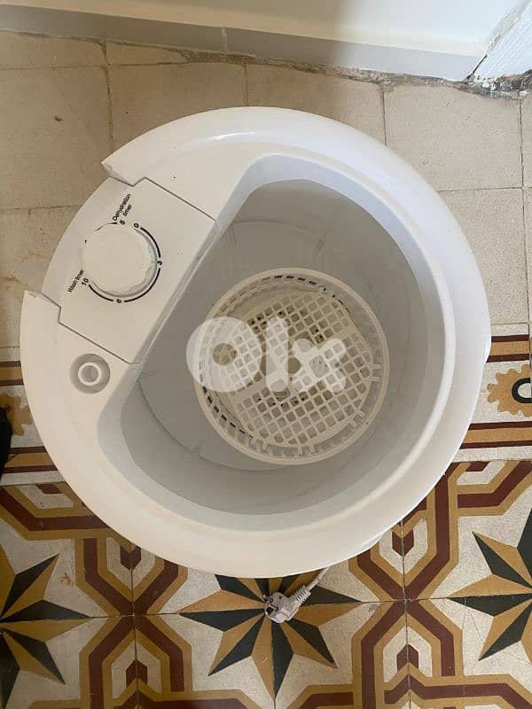 barely used mini washing machine 2