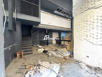 2 Floors Shop - Shop For Rent in Downtown