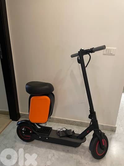 Electric scooter