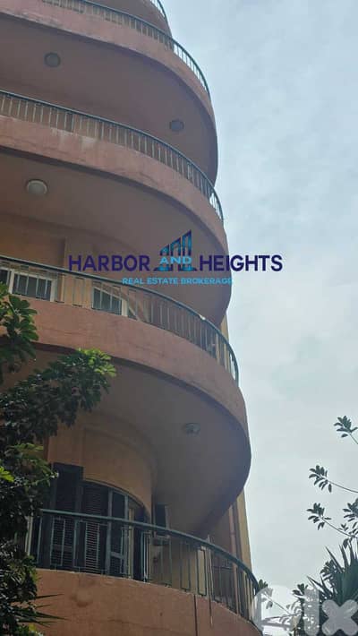 Building for sale in Achrafieh مبنى للبيع في الأشرفية