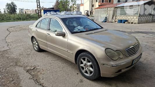 Mercedes-Benz 240/260/280 2001