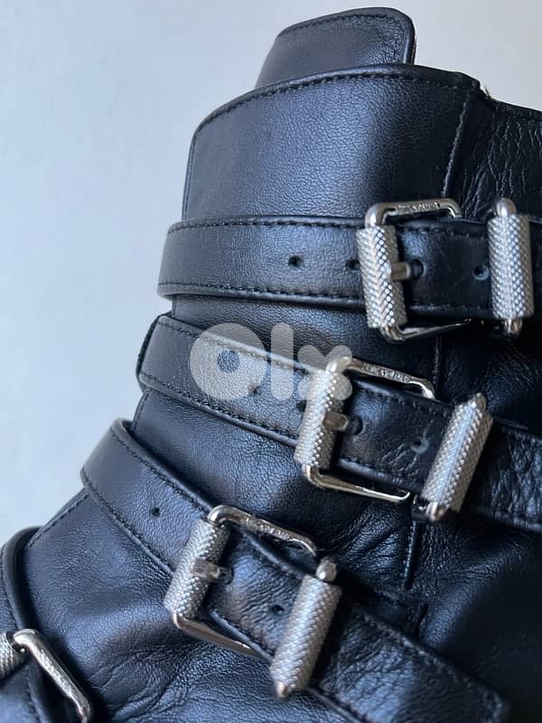 Z @dig  V. moto biker belted booties size 37! 7