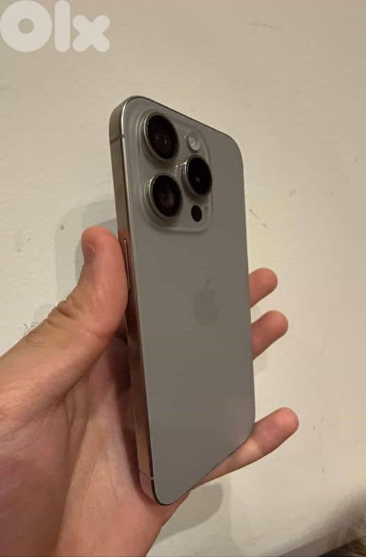 iPhone 15 pro(with box) 2