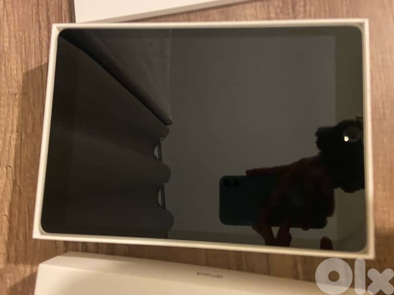 ipad 9th gen used like brand new 2
