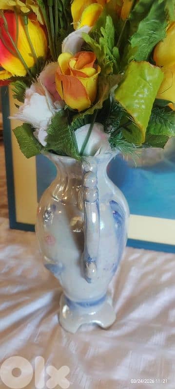 Vintage  Lusterware  Swan Vase 2