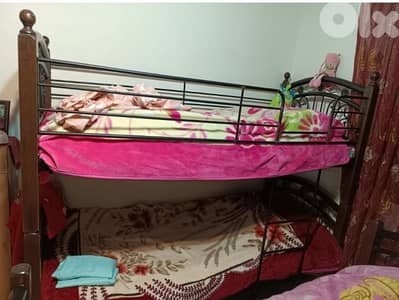 4 beds every 2 1st and 2nd over each other