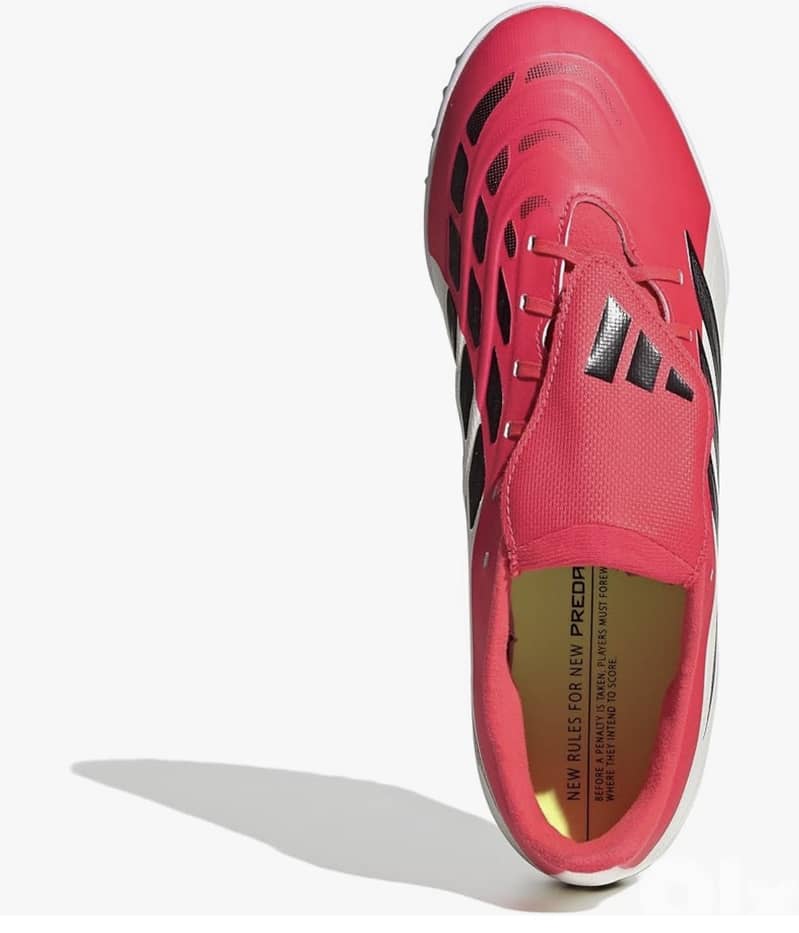 Predator 2026 NEW (USA VERSION)(TURF) 42.5 4