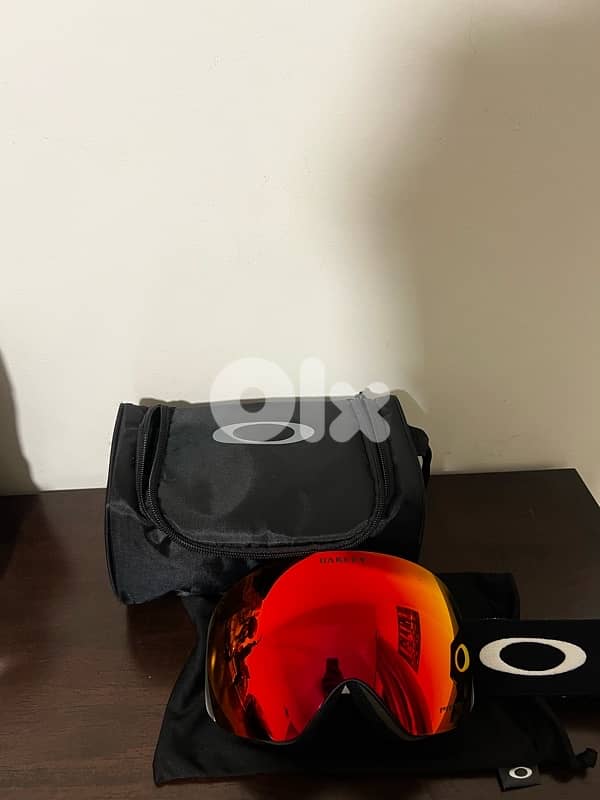 Oakley Flight Deck L snow torch color 1
