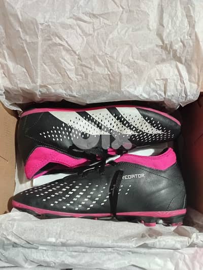 football cleats - football shoes adidas predator